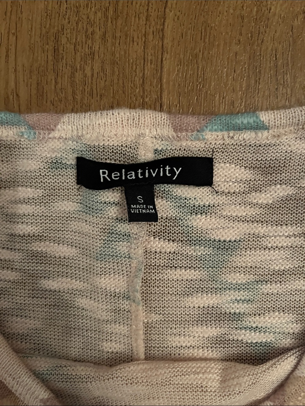 Relativity Aztec Tunic Top - Picture 4 of 6